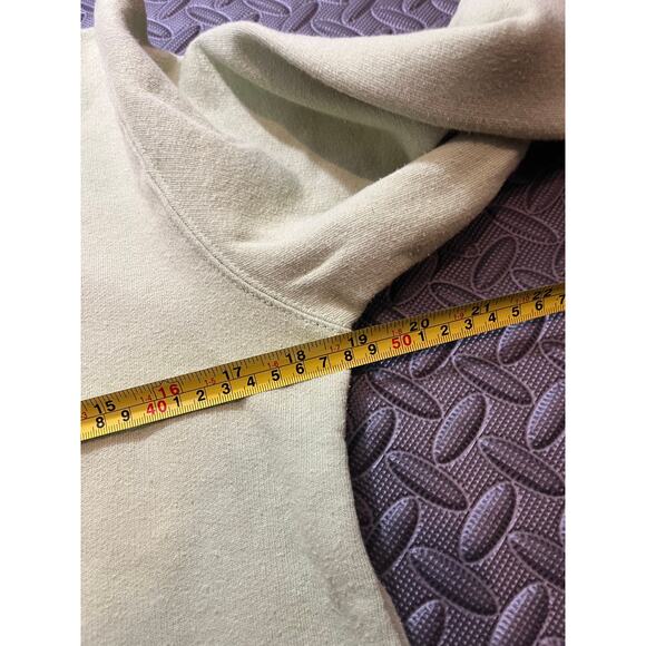 Vintage Y2K Disney Tinkerbell Sweatshirt Womens Small Green‎ Graphic Peter Pan - Picture 6 of 7